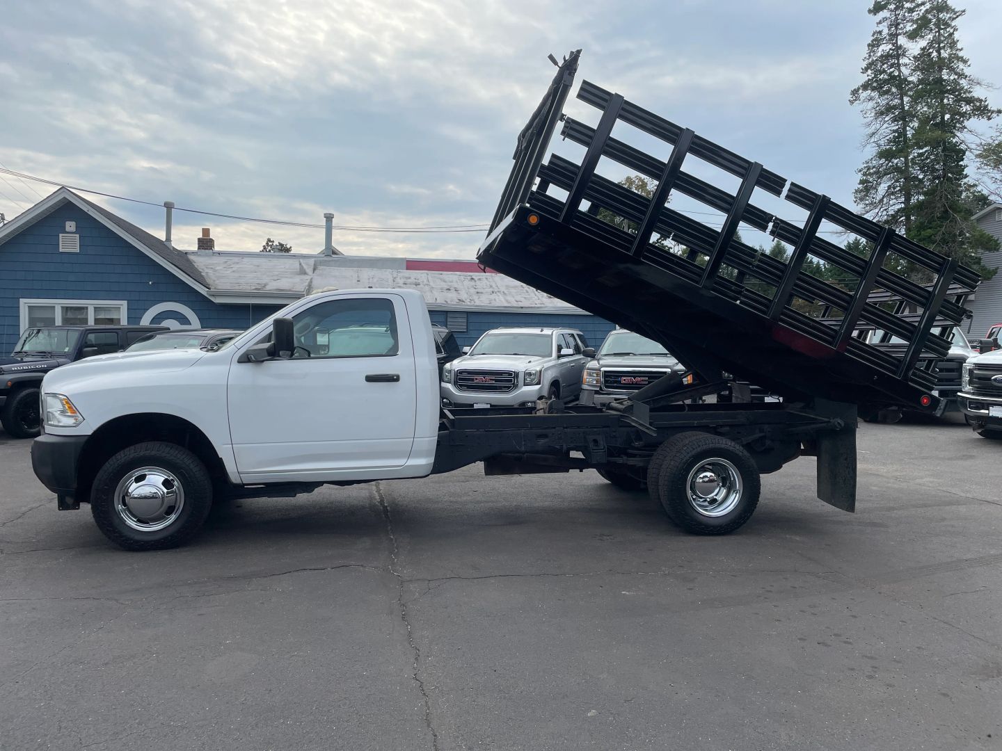 ram ram 3500 chassis cab 2015 3C7WRTBJXFG642949 image ram ram 3500 chassis cab 2015 3C7WRTBJXFG642949 image